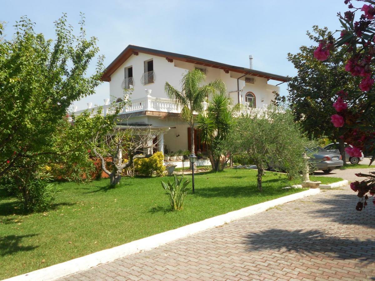 B&B Villa Di Bartolomeo Capaccio Esterno foto