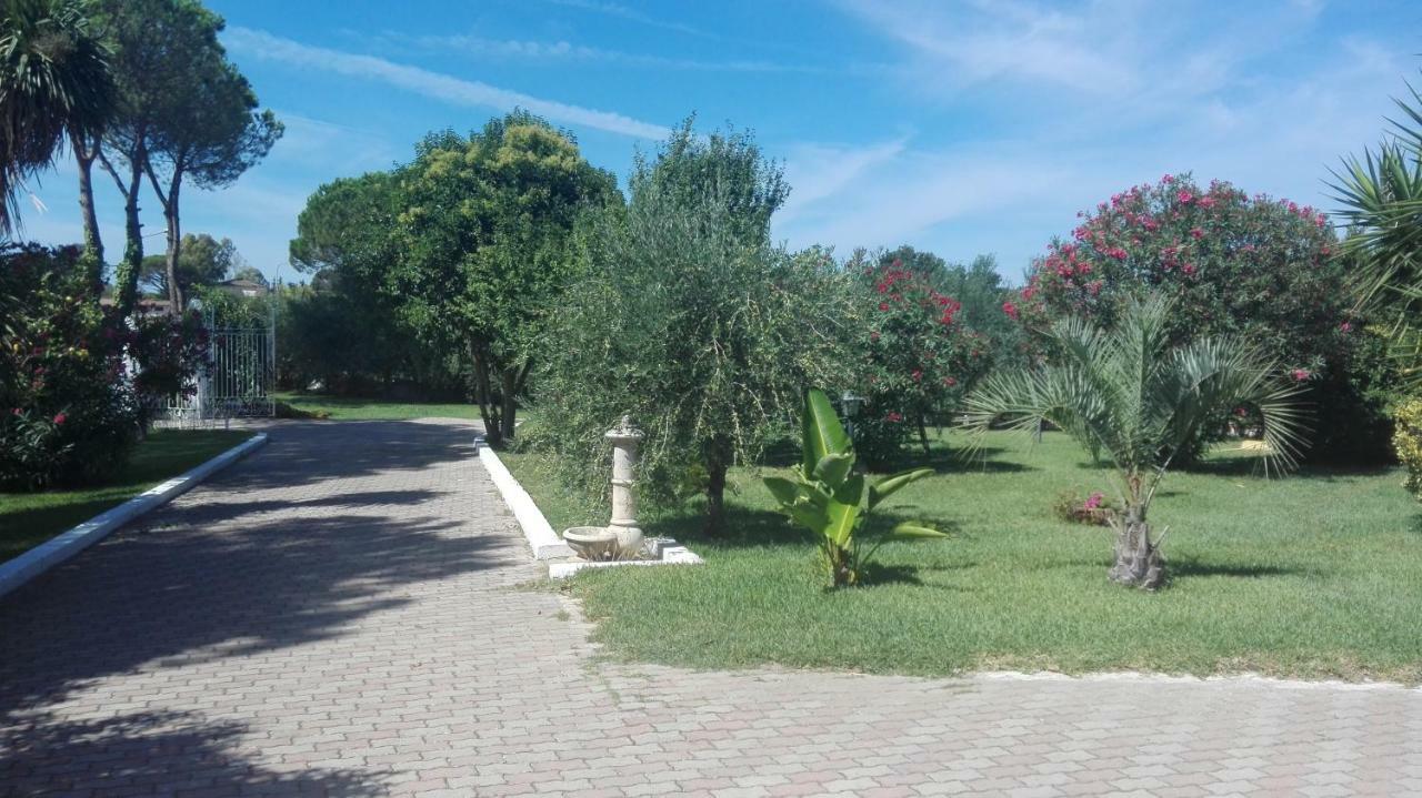B&B Villa Di Bartolomeo Capaccio Esterno foto