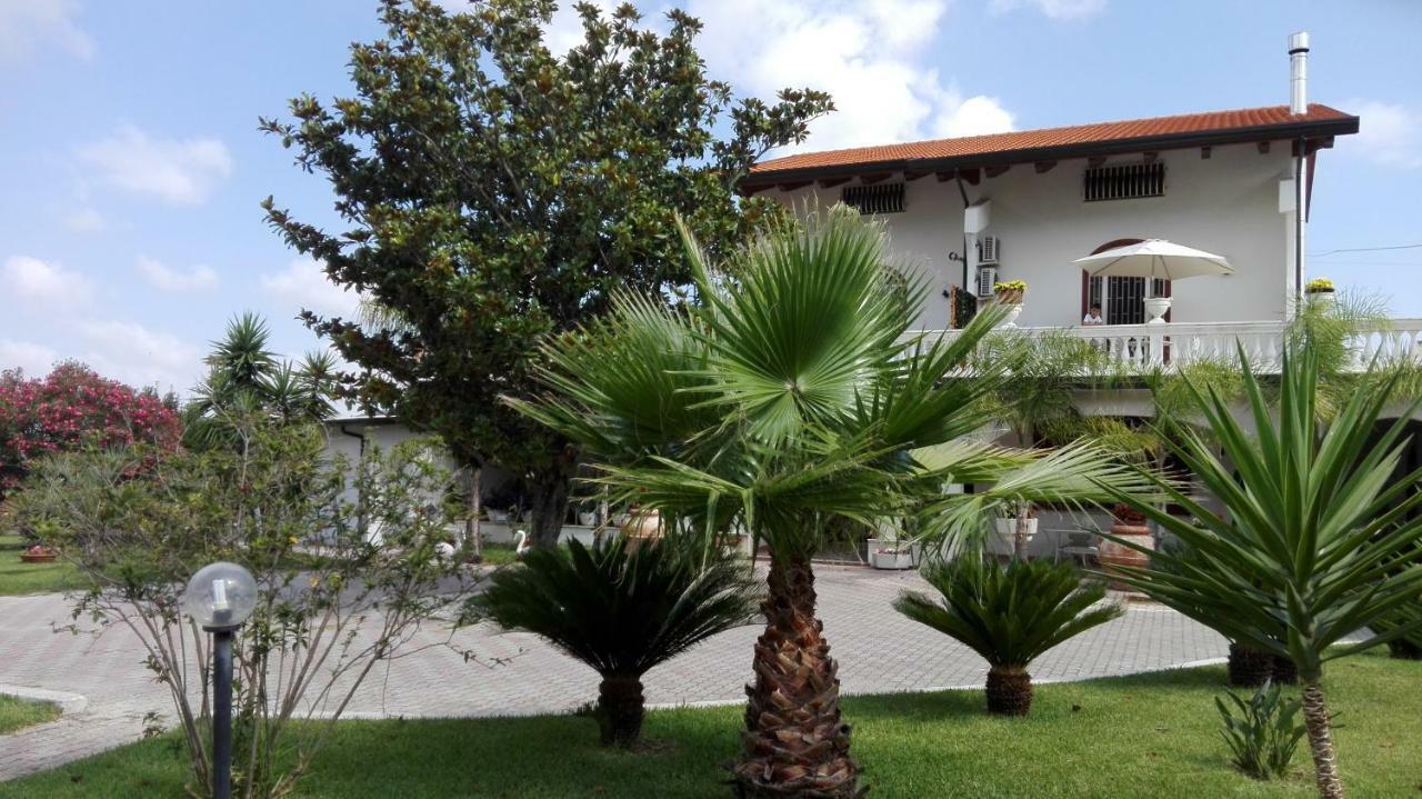 B&B Villa Di Bartolomeo Capaccio Esterno foto