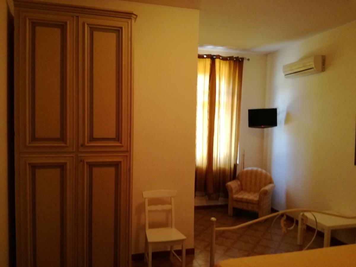 B&B Villa Di Bartolomeo Capaccio Esterno foto